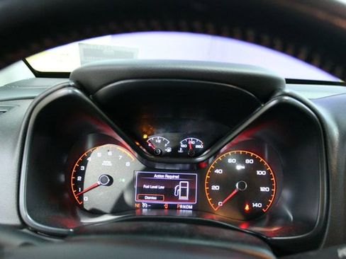 Used 2016 GMC Canyon SLE w/ All Terrain Package image 17