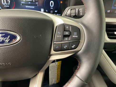 New 2027 Ford Explorer Active w/ Active Comfort Package RWD image 26