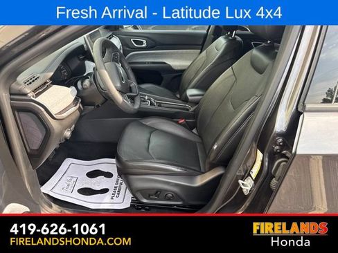 Used 2023 Jeep Compass Latitude AWD/4WD image 15