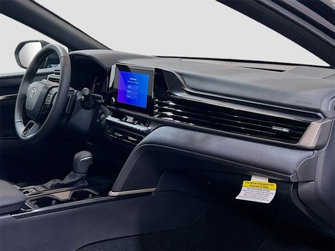 New 2026 Toyota Camry Hybrid image 27