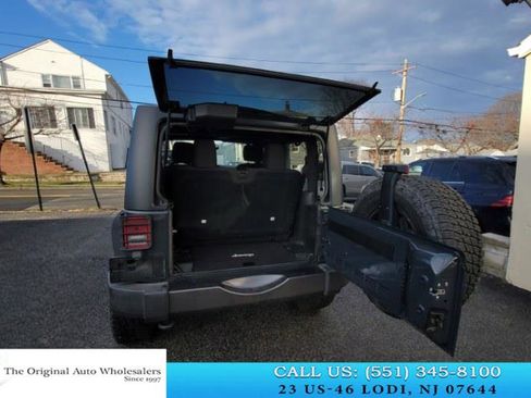 Used 2017 Jeep Wrangler Sport image 11