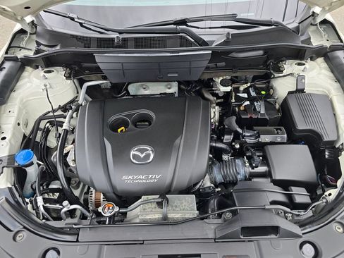 Used 2018 MAZDA CX-5 Touring FWD image 10