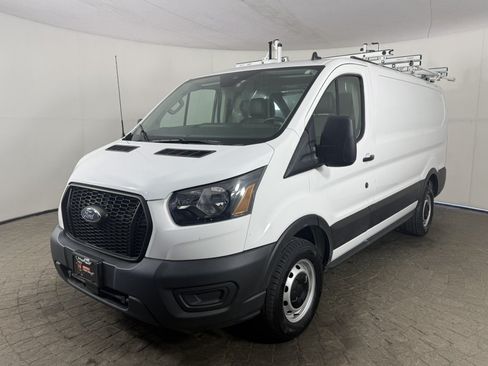 Used 2023 Ford Transit 350 Low Roof RWD image 3