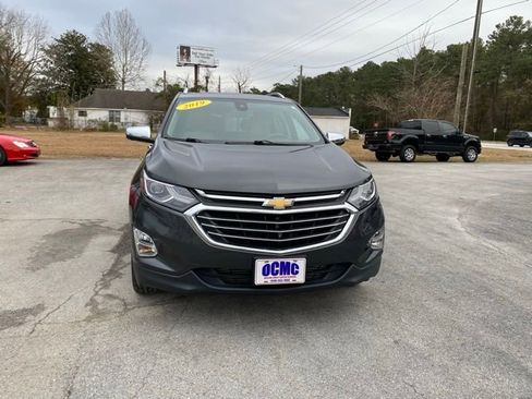 Used 2019 Chevrolet Equinox Premier image 2