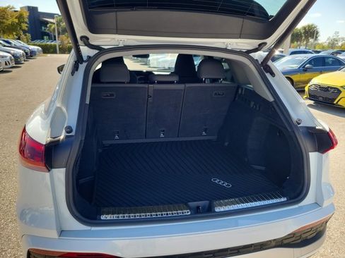 Certified 2025 Audi Q5 Premium Plus w/ Premium Plus image 8