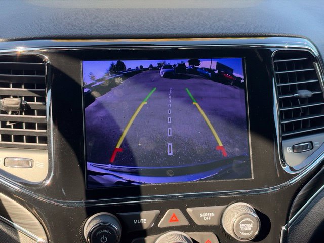 Used 2019 Jeep Grand Cherokee Limited w/ Luxury Group II AWD/4WD image 28