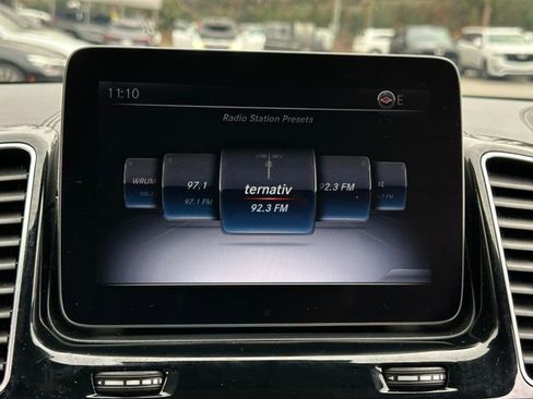 Used 2018 Mercedes-Benz GLS 550 4MATIC image 25