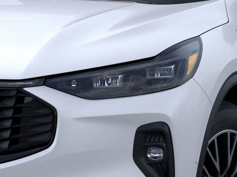 New 2024 Ford Escape SE w/ PHEV Premium Package image 18