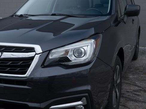 Used 2018 Subaru Forester 2.5i Limited image 11