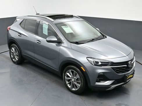 Used 2021 Buick Encore GX Essence w/ Experience Buick Package image 41