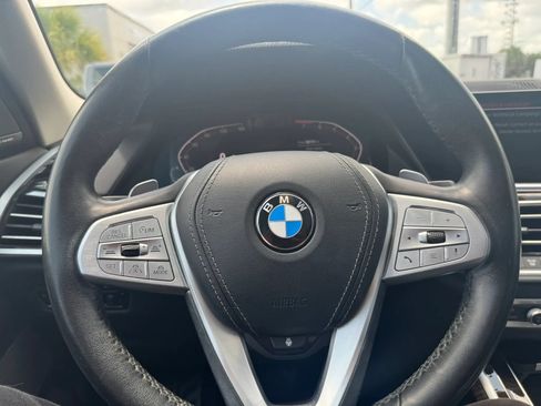 Used 2020 BMW X7 xDrive40i w/ Premium Package AWD/4WD image 14