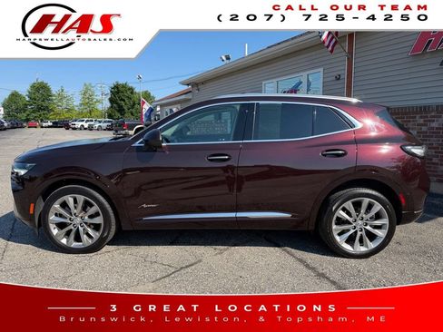 Used 2022 Buick Envision Avenir w/ Technology Package II AWD/4WD image 3