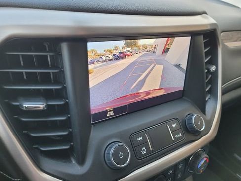 Used 2023 GMC Acadia Denali image 33
