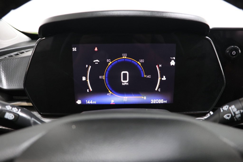 Used 2025 Chevrolet Trax ACTIV w/ Sunroof Package FWD image 21