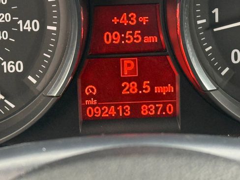 Used 2016 BMW Z4 sDrive28i w/ Sport Package image 18