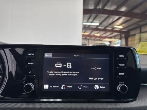 Used 2022 Kia K5 LXS image 15