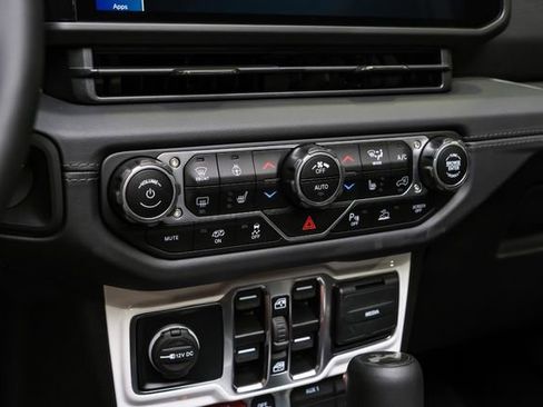 Used 2024 Jeep Wrangler Unlimited Rubicon 392 AWD/4WD image 72