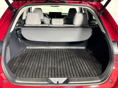 Used 2023 Toyota Venza Limited AWD/4WD image 21