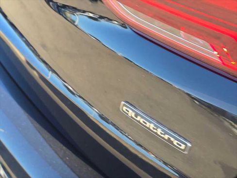 New 2025 Audi Q3 2.0T Premium Plus image 12