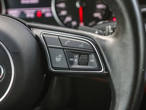 Used 2022 Audi A4 2.0T Premium w/ Convenience Package image 19