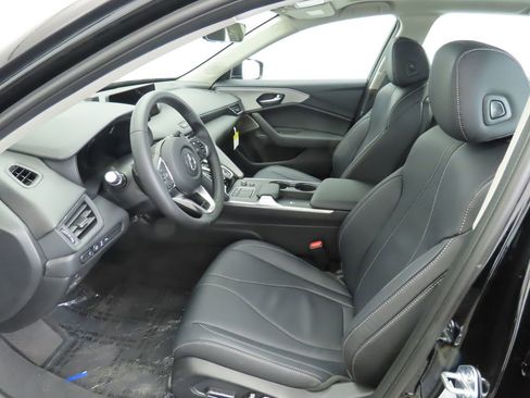 Used 2025 Acura TLX w/ Technology Package image 22