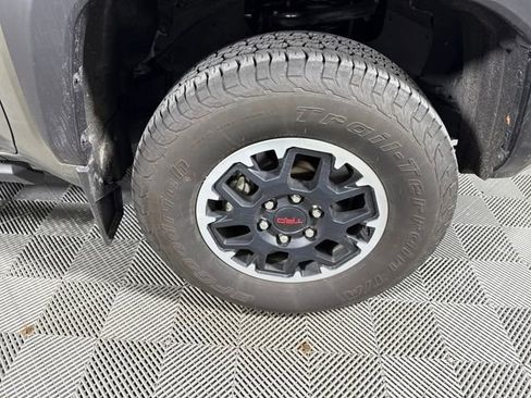 Used 2024 Toyota Tacoma TRD Off-Road w/ TRD Off Road Premium Package image 11