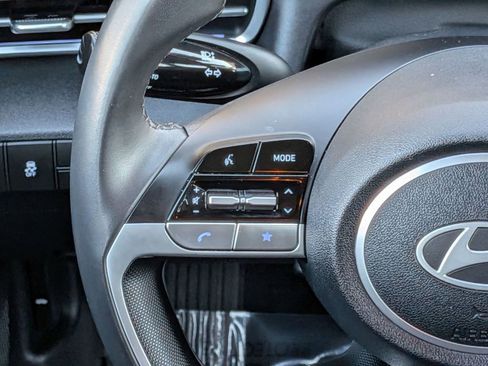 Certified 2024 Hyundai Elantra SEL w/ Convenience Package image 20