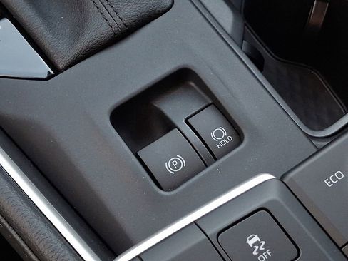 Used 2025 Toyota Grand Highlander AWD Hybrid image 21