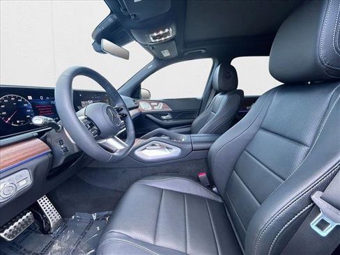 New 2025 Mercedes-Benz GLS 450 4MATIC image 4