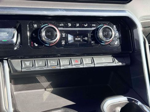 Used 2024 GMC Sierra 2500 Denali Ultimate image 23