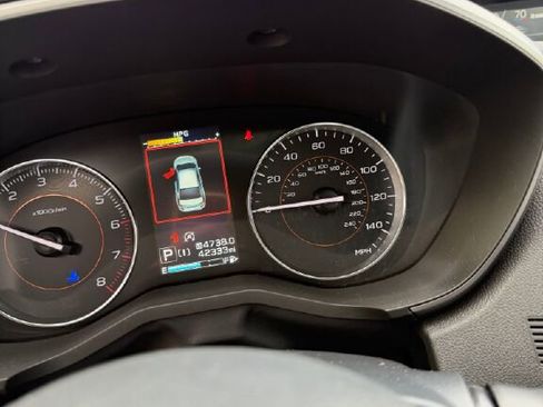 Used 2023 Subaru Crosstrek 2.5i Limited AWD/4WD image 9