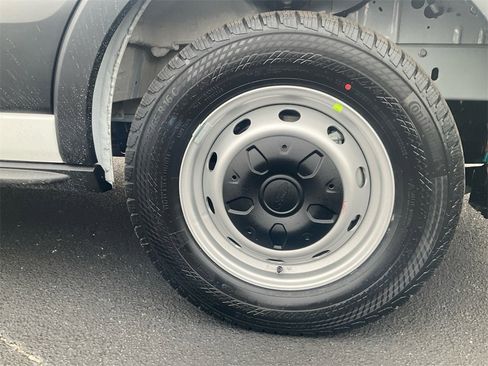 New 2026 Ford Transit 250 Base image 10