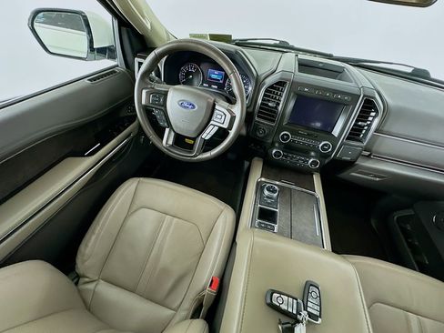 Used 2021 Ford Expedition Limited RWD image 9