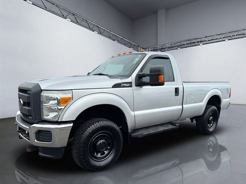Used 2015 Ford F250 XL w/ Power Equipment Group AWD/4WD image 11