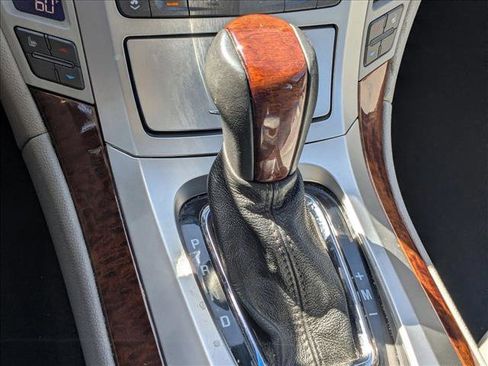 Used 2010 Cadillac CTS Luxury image 16