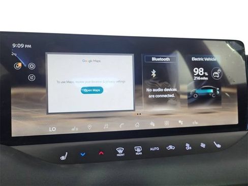 New 2026 Nissan Leaf SV+ w/ Floor Mat Package (SV+) FWD image 18