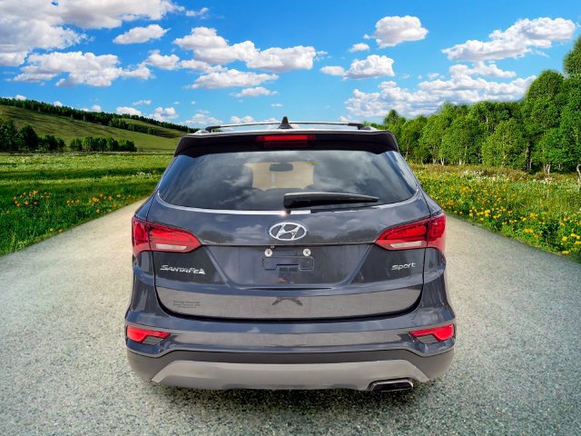 Used 2018 Hyundai Santa Fe Sport FWD image 5