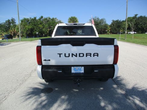Used 2024 Toyota Tundra SR5 w/ SR5 Premium Package AWD/4WD image 6