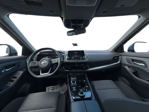 Certified 2023 Nissan Rogue SV image 18