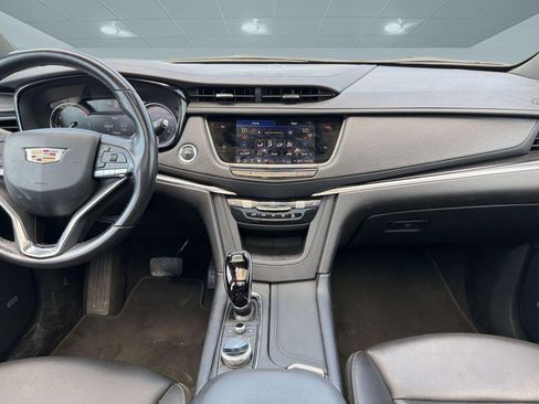 Used 2024 Cadillac XT6 Luxury FWD image 29