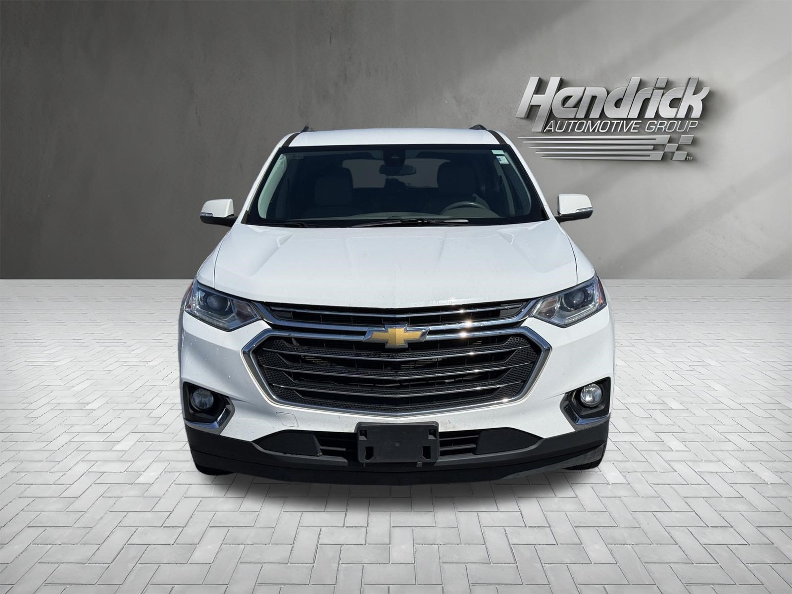 Used 2021 Chevrolet Traverse LT FWD image 3