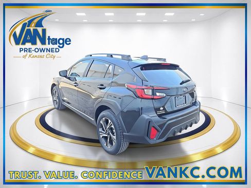Certified 2025 Subaru Crosstrek 2.5i Premium AWD/4WD image 9