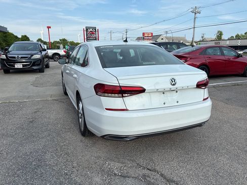 Used 2020 Volkswagen Passat 2.0T SE FWD image 5