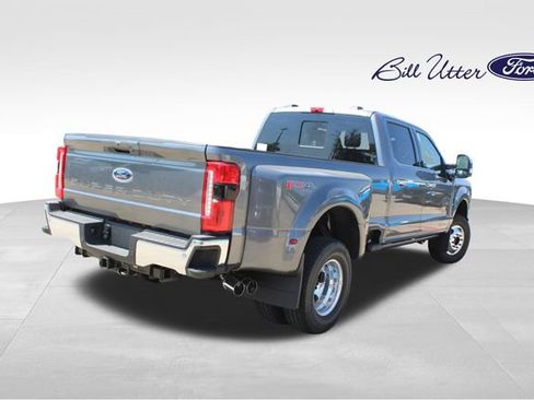 New 2026 Ford F350 Lariat w/ Lariat Premium Package AWD/4WD image 3