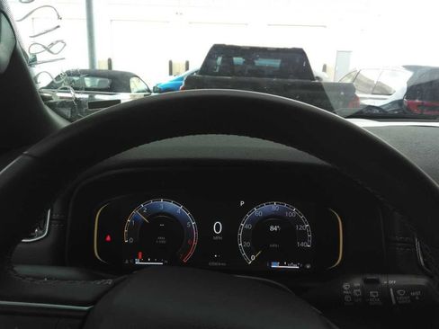 Used 2024 Jeep Wagoneer L Series II w/ Flexible Seating Group AWD/4WD image 15