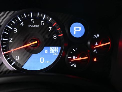 Used 2024 Nissan GT-R Premium w/ Premium Interior Package AWD/4WD image 24