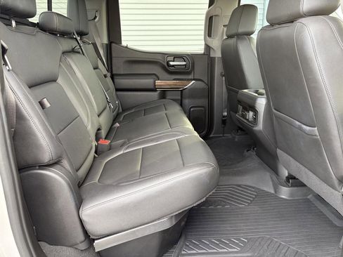 Used 2021 Chevrolet Silverado 1500 LT Trail Boss w/ Convenience Package II image 33