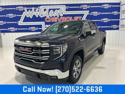 Used 2025 GMC Sierra 1500 SLT AWD/4WD image 1