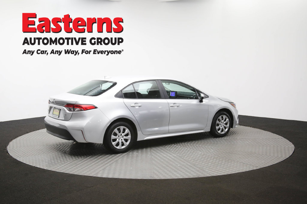 Used 2025 Toyota Corolla LE FWD image 43