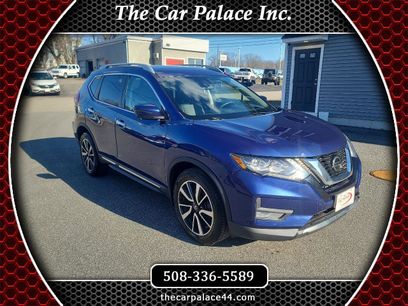 Used 2019 Nissan Rogue SL w/ Premium Package